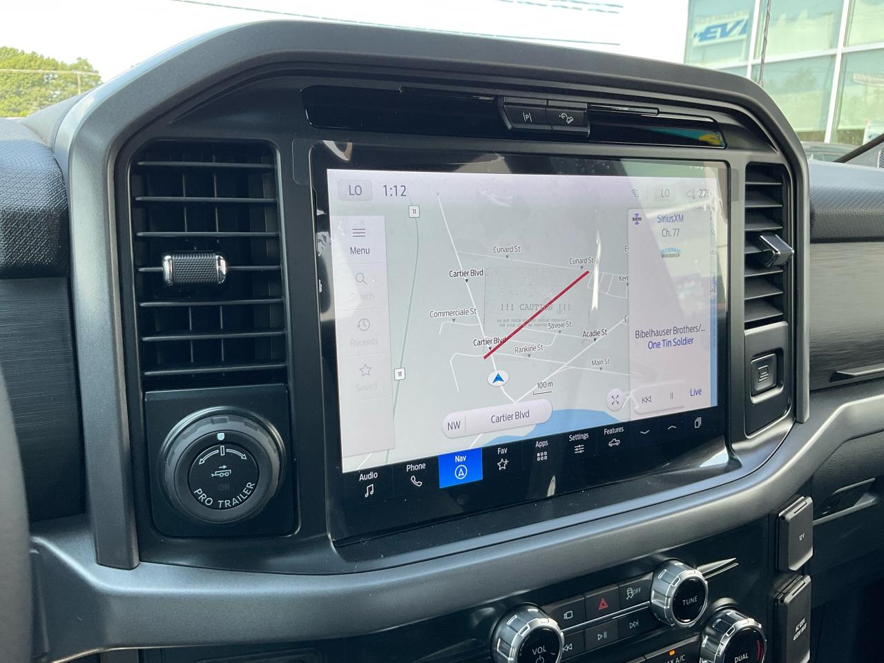 2025 Ford F-150 XLT Photo5