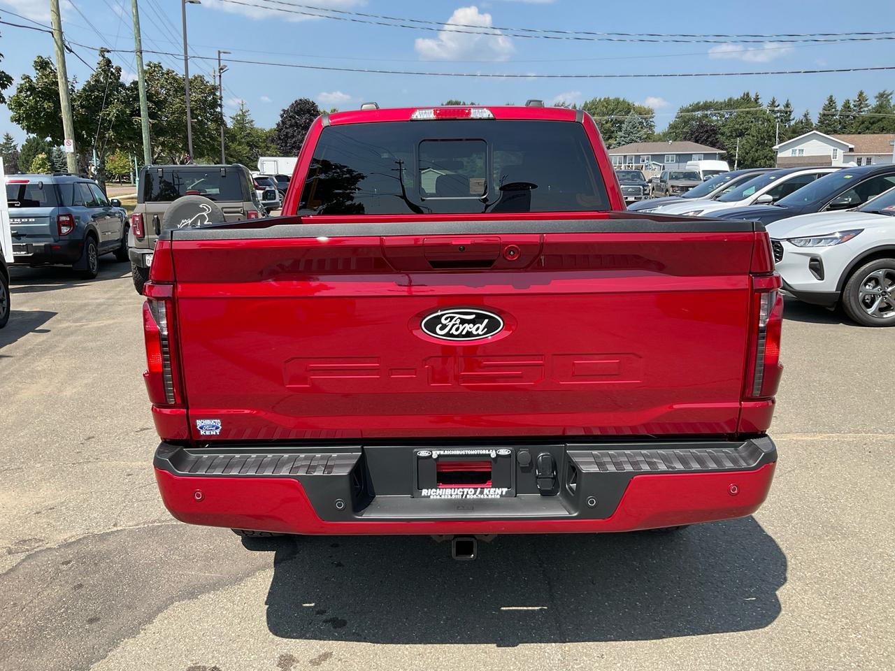 2025 Ford F-150 XLT Photo4