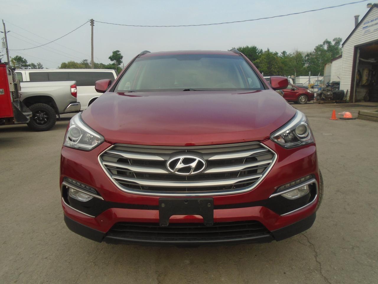 2018 Hyundai Santa Fe Sport 2.4l Awd - Photo #2