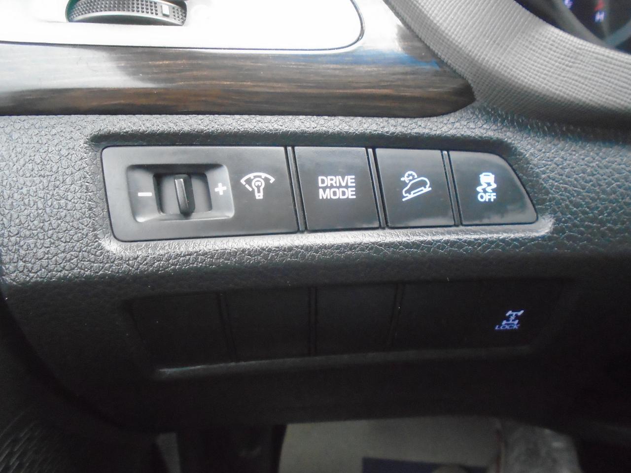 2018 Hyundai Santa Fe Sport 2.4l Awd - Photo #12
