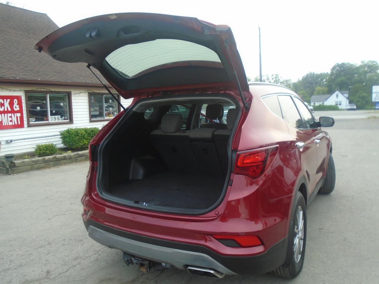 2018 Hyundai Santa Fe Sport 2.4l Awd - Photo #24