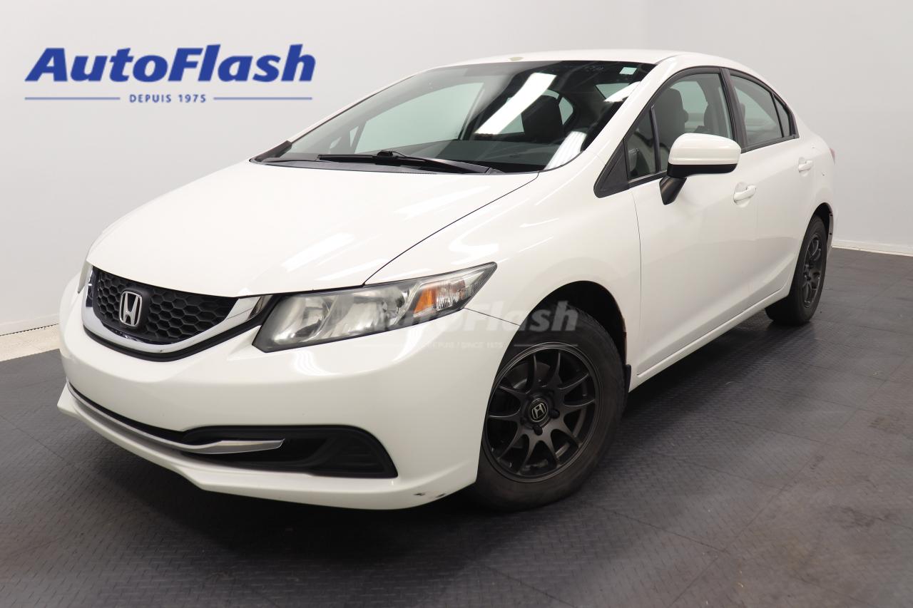 Used 2015 Honda Civic Sedan LX, MANUELLE, CAMERA, SIEGES CHAUFFANTS for sale in Saint-Hubert, QC