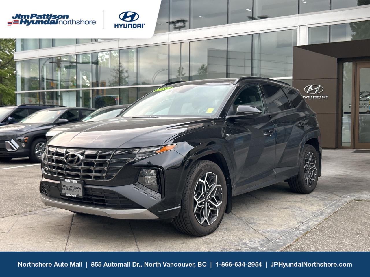 Used 2024 Hyundai Tucson Hybrid Low kms! No accidents! for sale in North Vancouver, BC