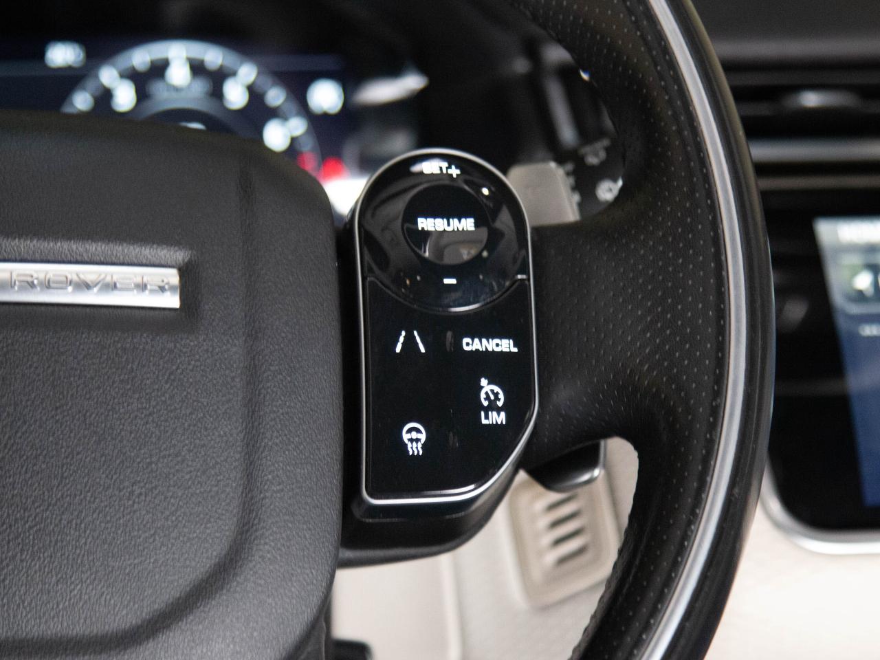 2018 Land Rover Range Rover Velar P380 | R-DYNAMIC | MERIDIAN | 21"RIM | HEATED/VENT Photo