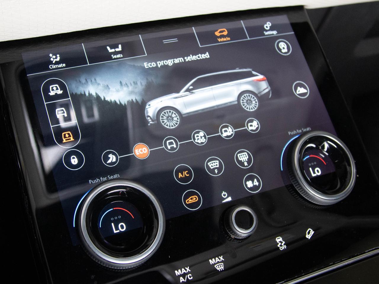 2018 Land Rover Range Rover Velar P380 | R-DYNAMIC | MERIDIAN | 21"RIM | HEATED/VENT Photo