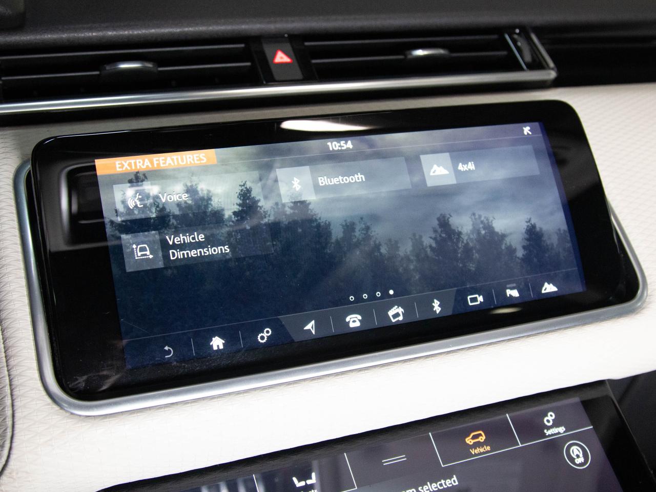 2018 Land Rover Range Rover Velar P380 | R-DYNAMIC | MERIDIAN | 21"RIM | HEATED/VENT Photo