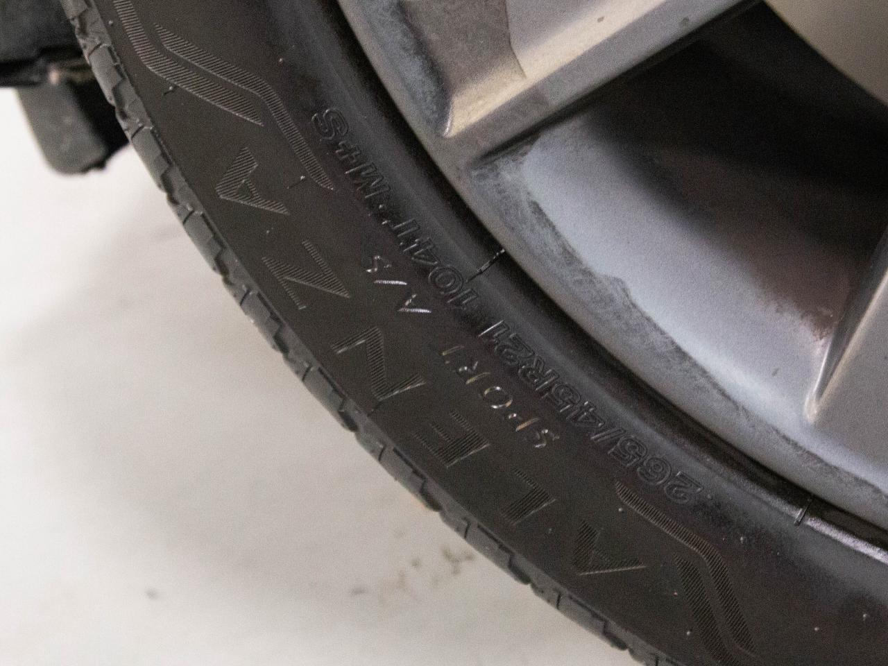 2018 Land Rover Range Rover Velar P380 | R-DYNAMIC | MERIDIAN | 21"RIM | HEATED/VENT Photo