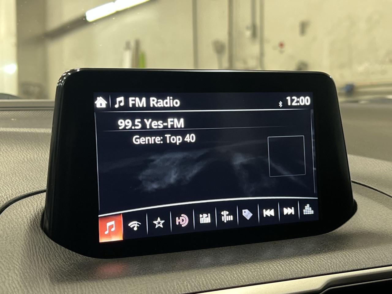 12851900