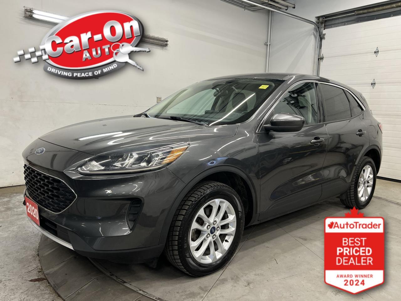 Used 2020 Ford Escape SE AWD| HTD SEATS| CARPLAY| 17IN ALLOYS | REAR CAM for sale in Ottawa, ON