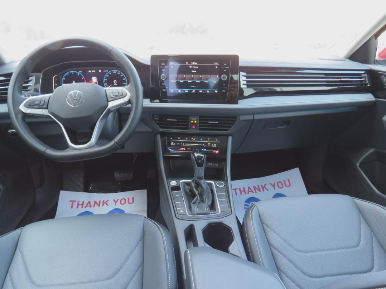 2025 Volkswagen Jetta Highline (**SAFETY/CERTIFIED!!**CLEAN TITLE/NO ACCIDENTS!!**ALLOY RIMS**LEATHER**NAVIGATION**REMOTE START**SUNROOF**POWER SEATS**HEATED SEATS**DUAL CLIMATE CONTROL**ANDROID AUTO/APPLE CARPLAY**PUSH BUTTON START**BLUEOOTH**CRUISE CONTROL**) Photo4