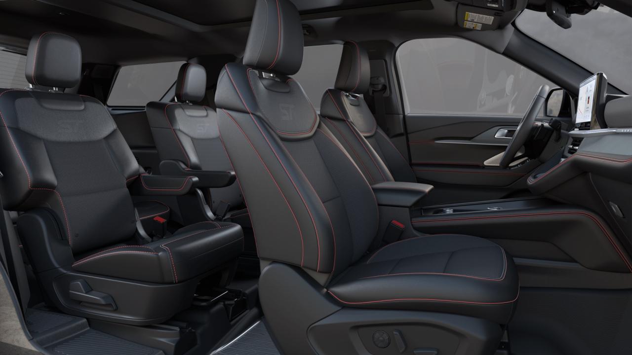 2025 Ford Explorer ST 4WD 400A Photo5