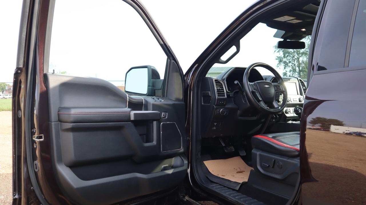 2019 Ford F-150 Lariat Photo5