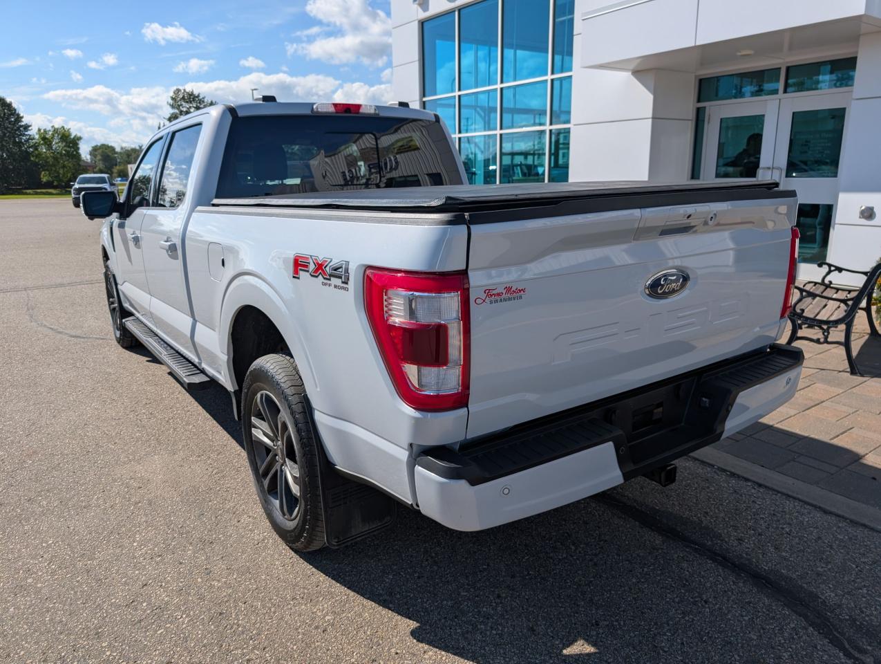 2022 Ford F-150 Lariat Photo5