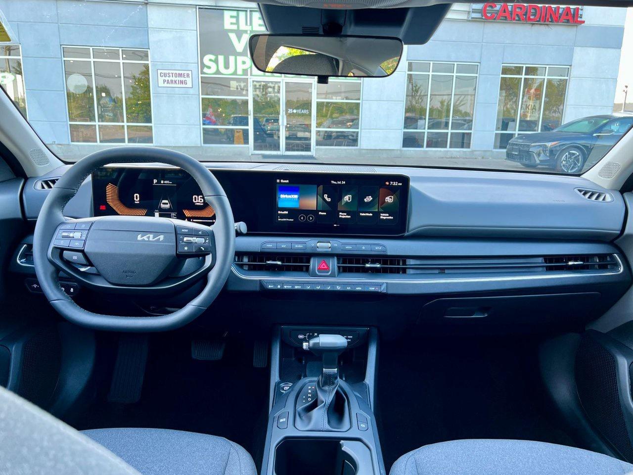 2025 Kia K4 EX Photo