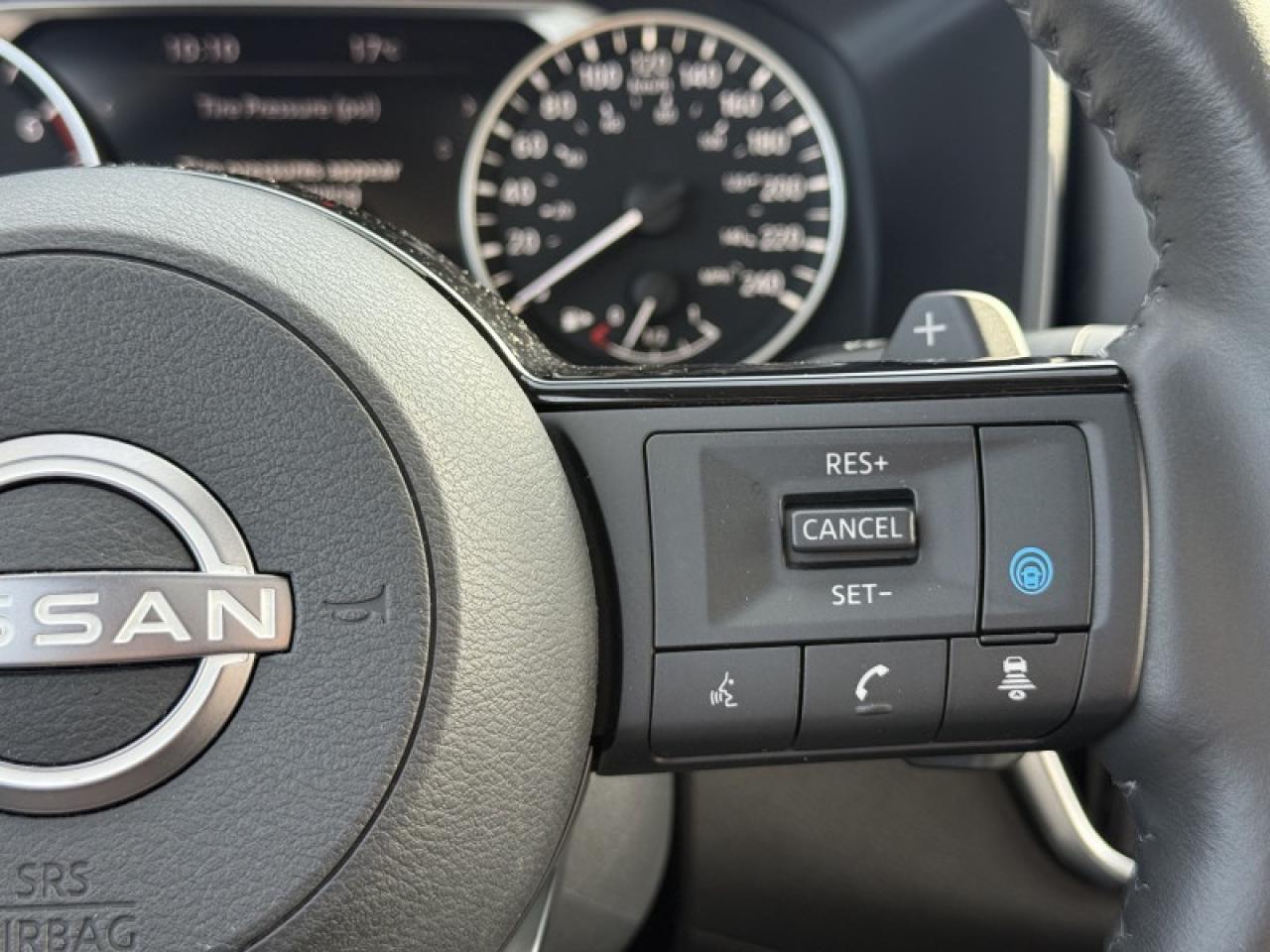 2023 Nissan Rogue SL  - Moonroof -  Leather Seats Photo