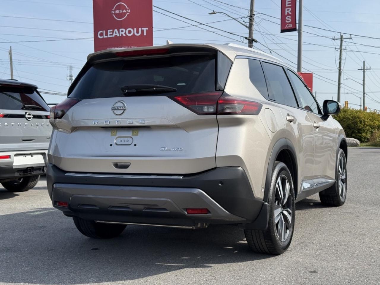 2023 Nissan Rogue SL  - Moonroof -  Leather Seats Photo