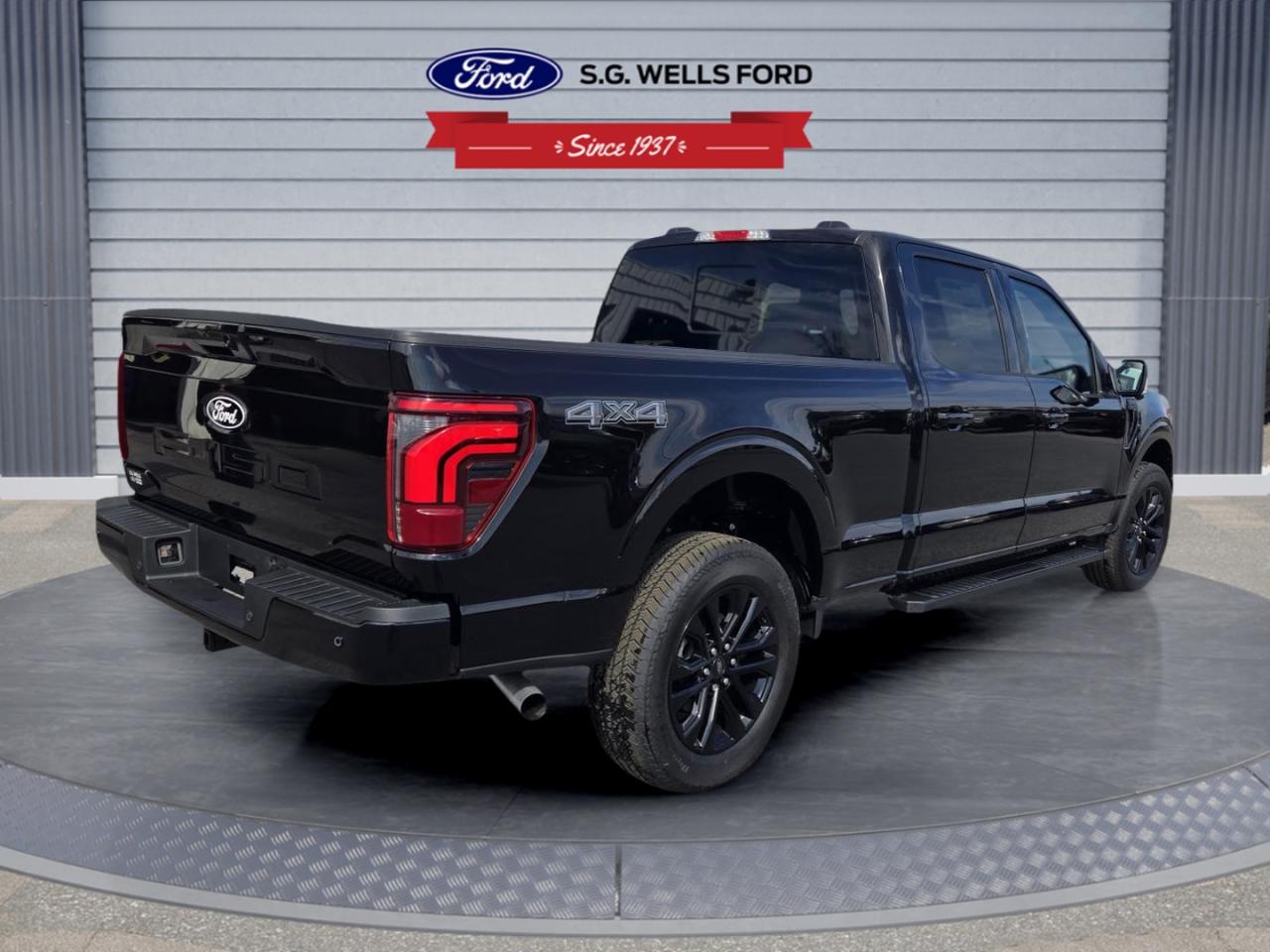 2025 Ford F-150 Lariat 4WD SuperCrew 6.5' Box Photo3
