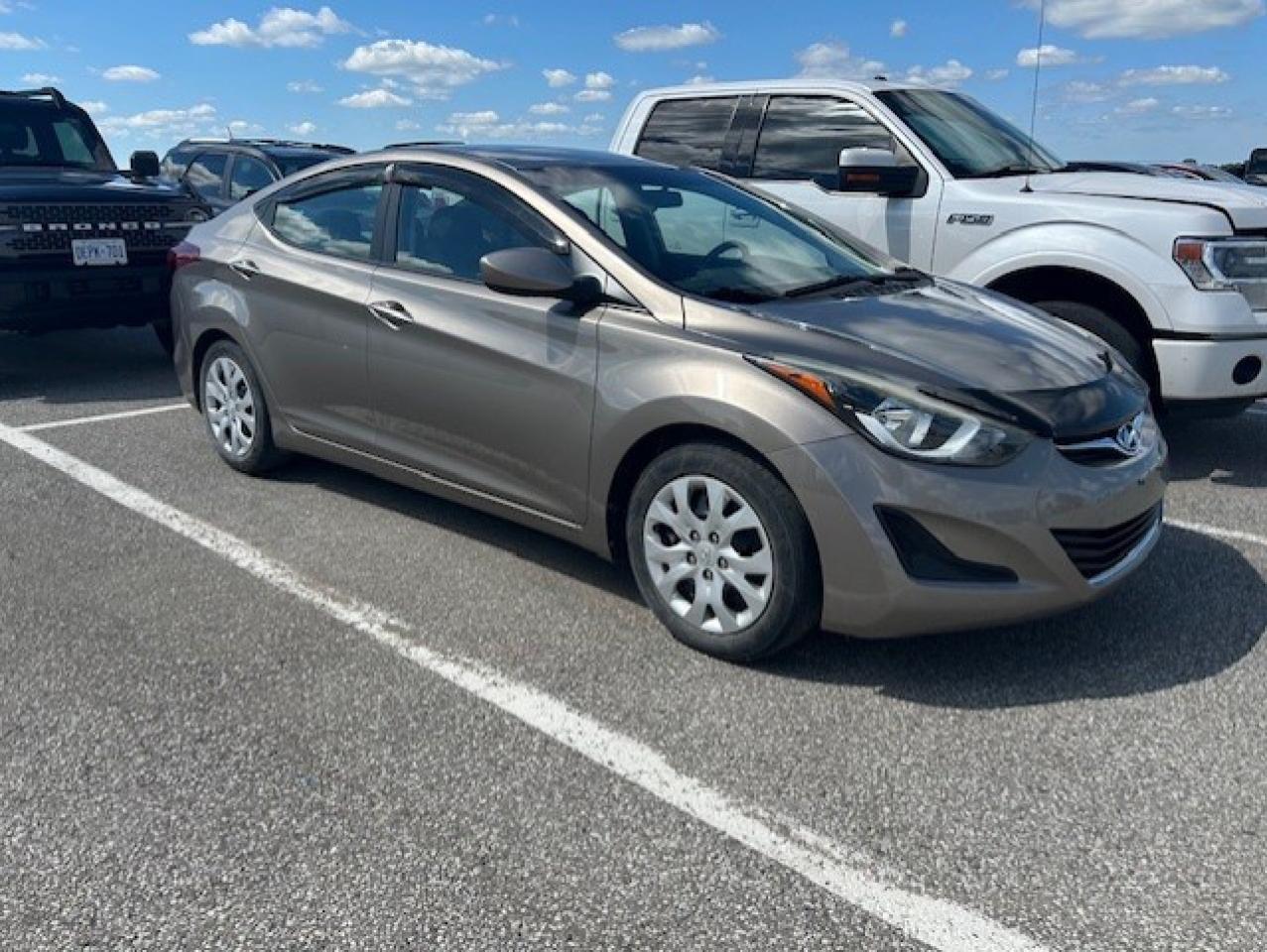 Used 2015 Hyundai Elantra 4DR SDN AUTO GL for sale in Watford, ON