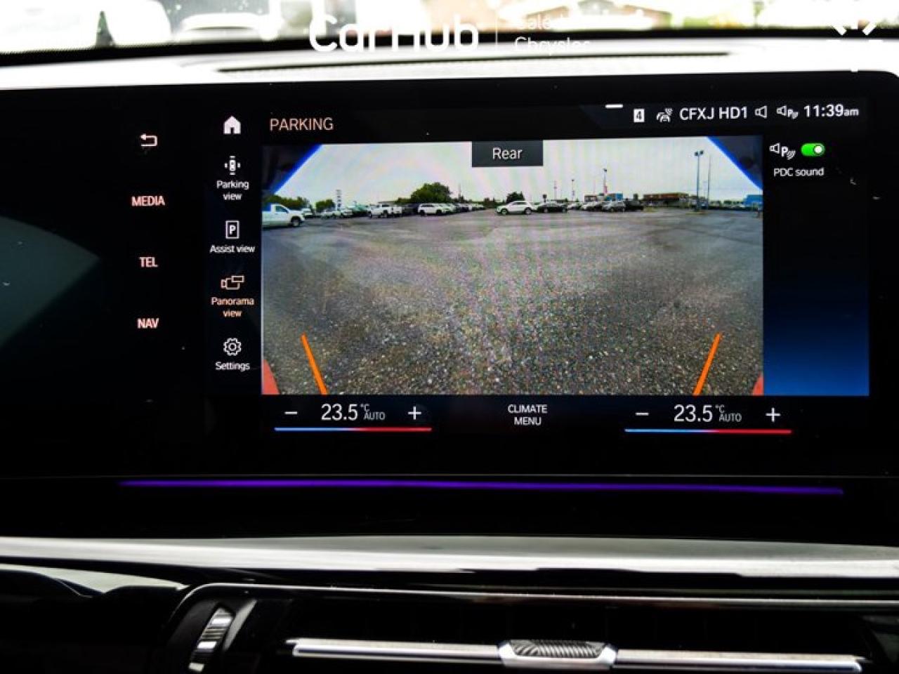 2023 BMW X1 xDrive28i Pano Sunroof Navi Blind Spot Lane Departure Warring Photo