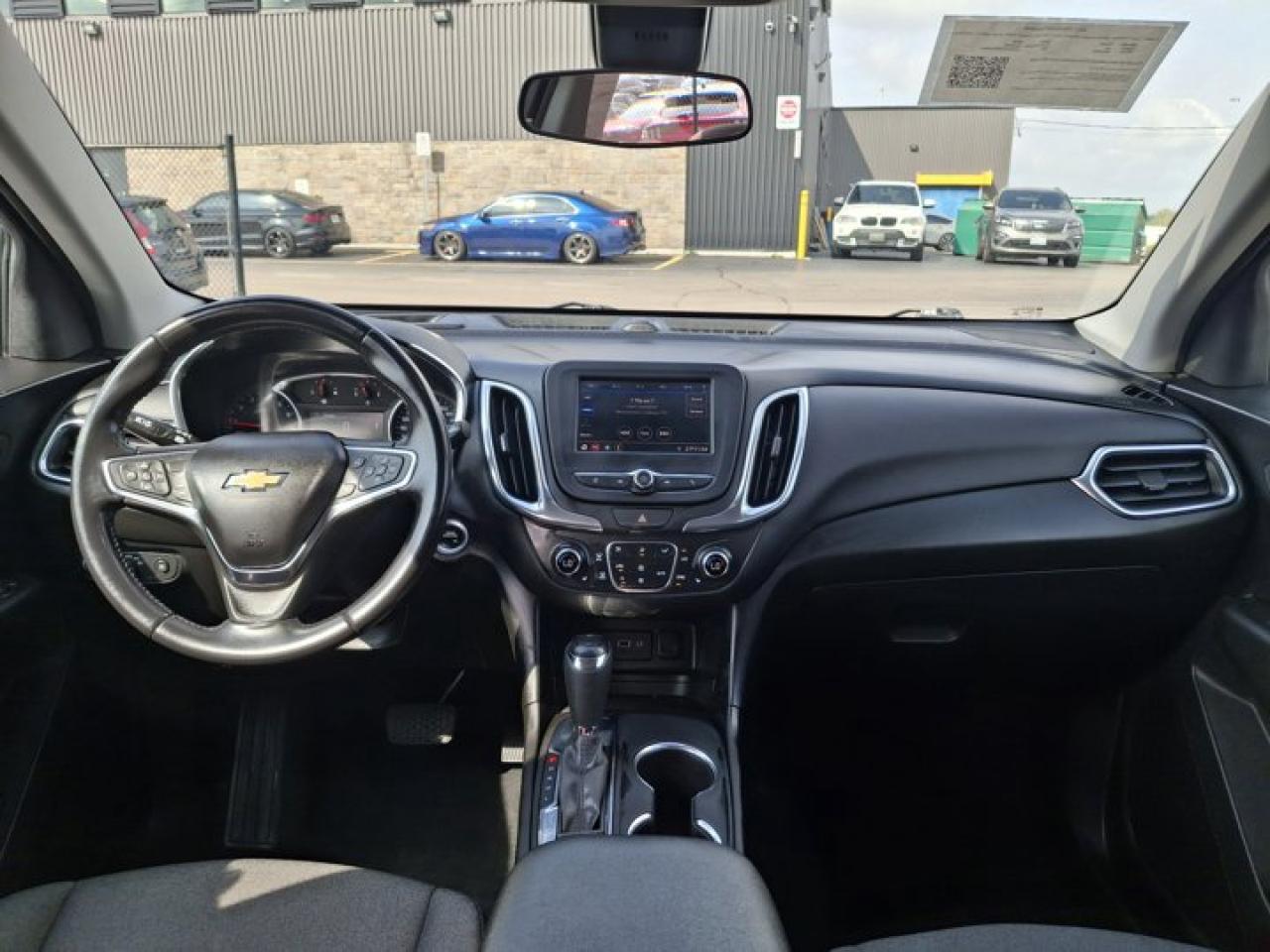 2021 Chevrolet Equinox LT AWD | Sport Edition | BSM | Power Liftgate | Auto Climate | Power Seat | Rear Camera | and More ! Photo