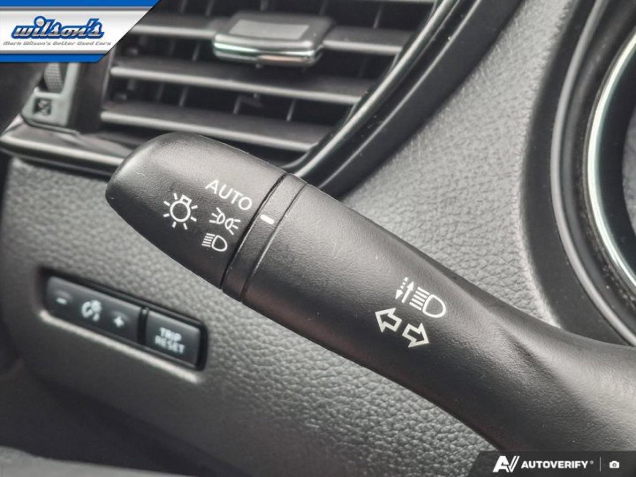 2023 Nissan Qashqai SV AWD | Sunroof | Adaptive Cruise | Apple CarPlay | Heated Seats & Steering | Android Auto & More ! Photo