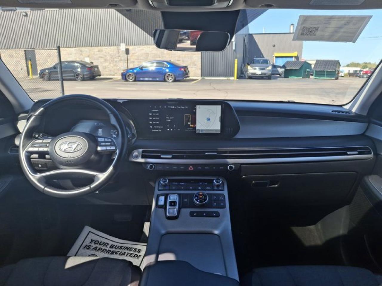 2023 Hyundai PALISADE Preferred AWD | Sunroof | Adaptive Cruise | Apple CarPlay | Android Auto | Remote Start | and More ! Photo