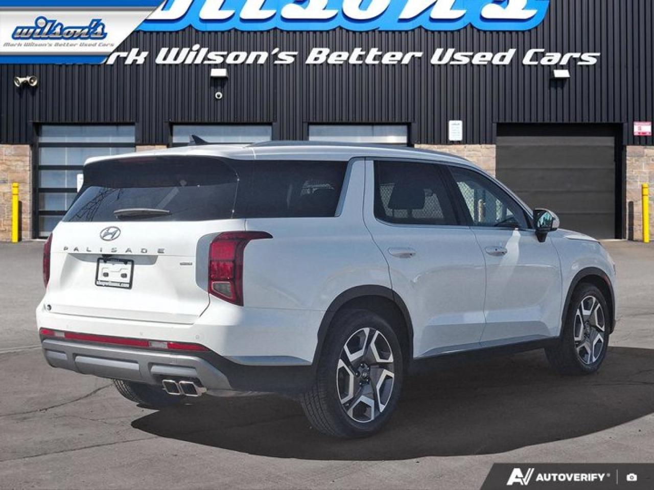 2023 Hyundai PALISADE Preferred AWD | Sunroof | Adaptive Cruise | Apple CarPlay | Android Auto | Remote Start | and More ! Photo4