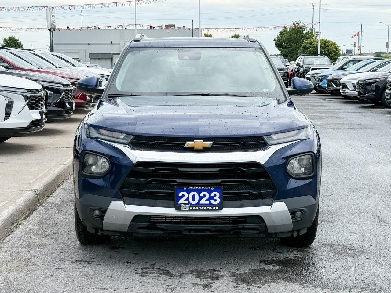 2023 Chevrolet TrailBlazer LT 1.3L 3 CYL WITH REMOTE START/ENTRY, HEATED SEATS, HD REAR VISION CAMERA, APPLE CARPLAY AND ANDROID AUTO Photo