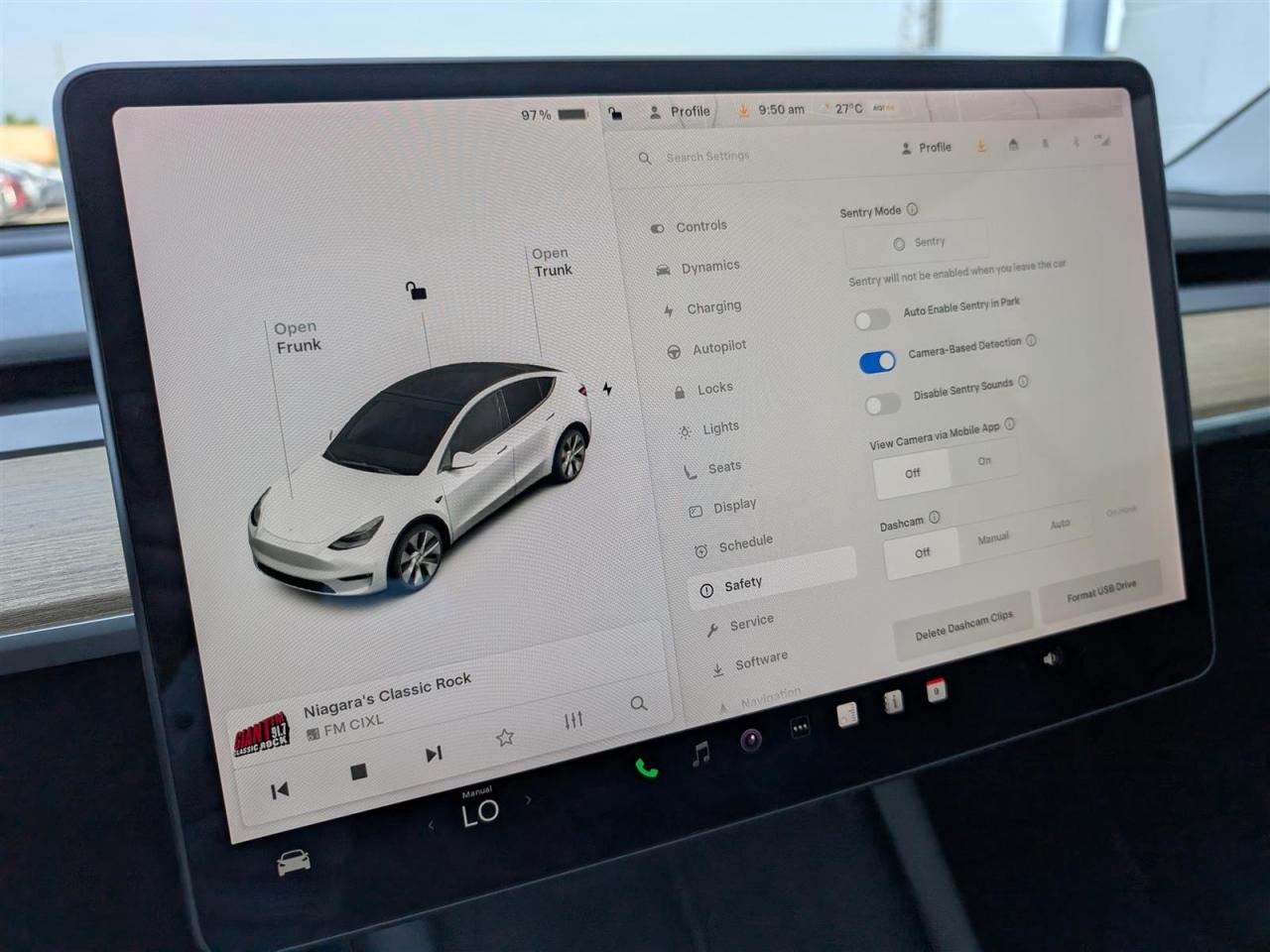 2021 Tesla Model Y LONG RANGE AWD - DUAL MOTOR