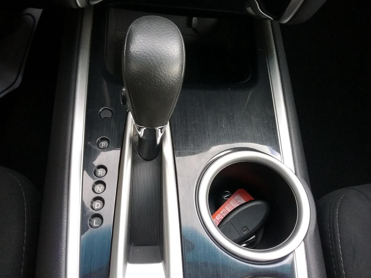 2016 Nissan Pathfinder 4WD | 7 Passenger Photo