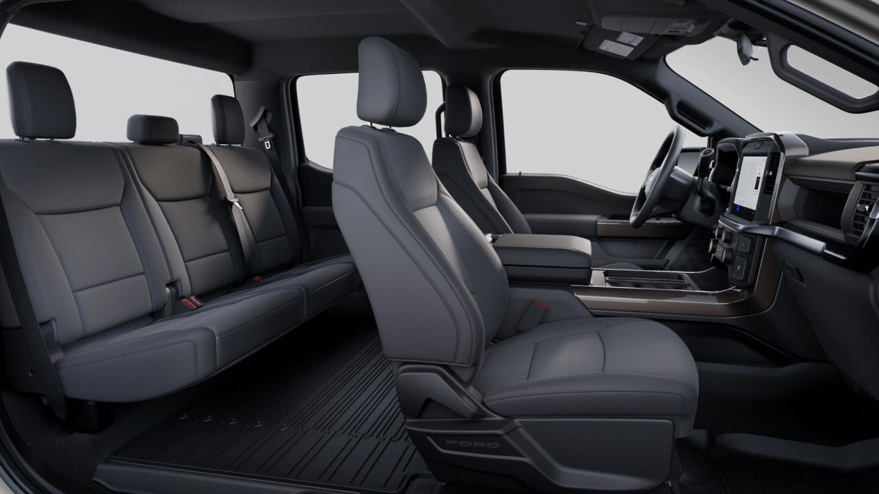 2025 Ford F-150  Photo5