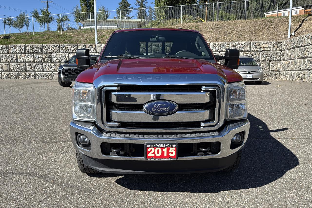 2015 Ford F-350 Super Duty SRW Lariat Photo0