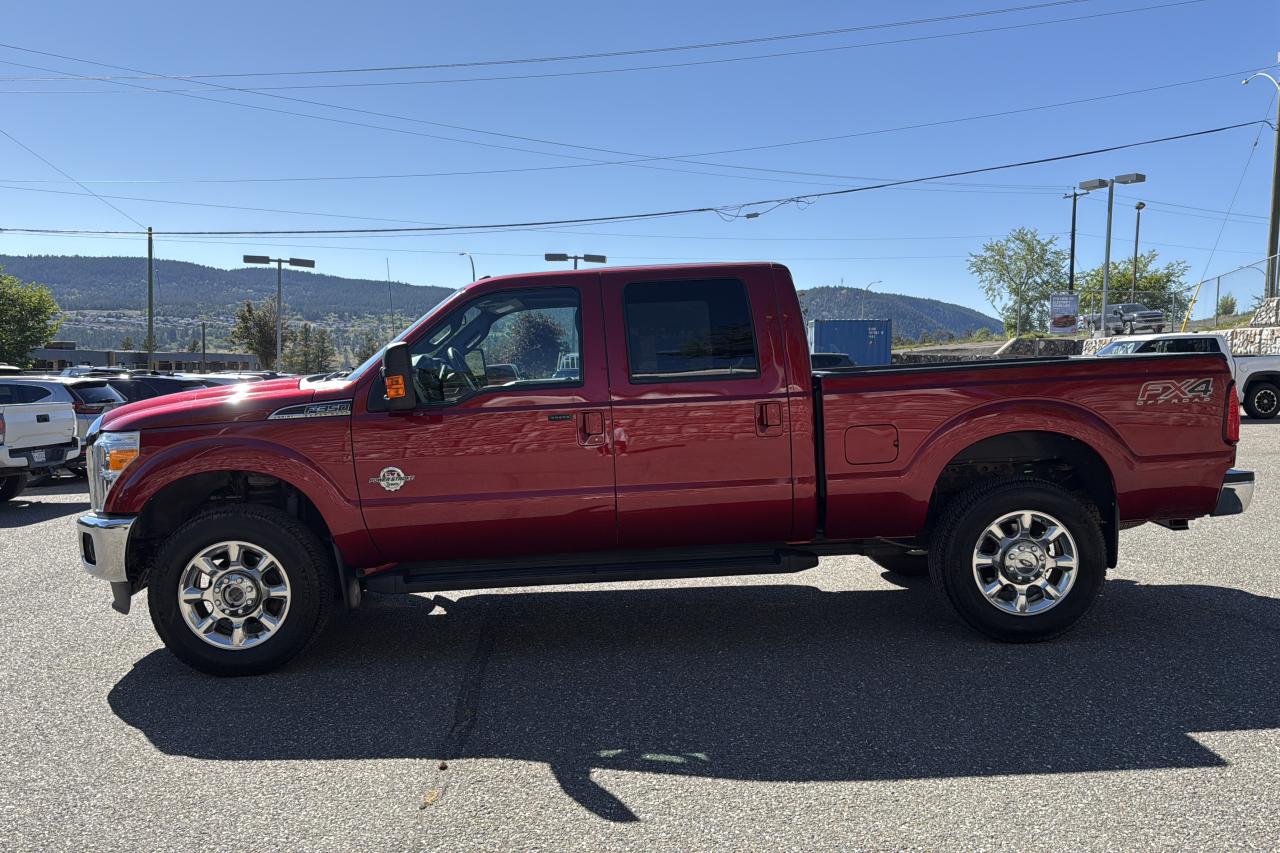 2015 Ford F-350 Super Duty SRW Lariat Photo