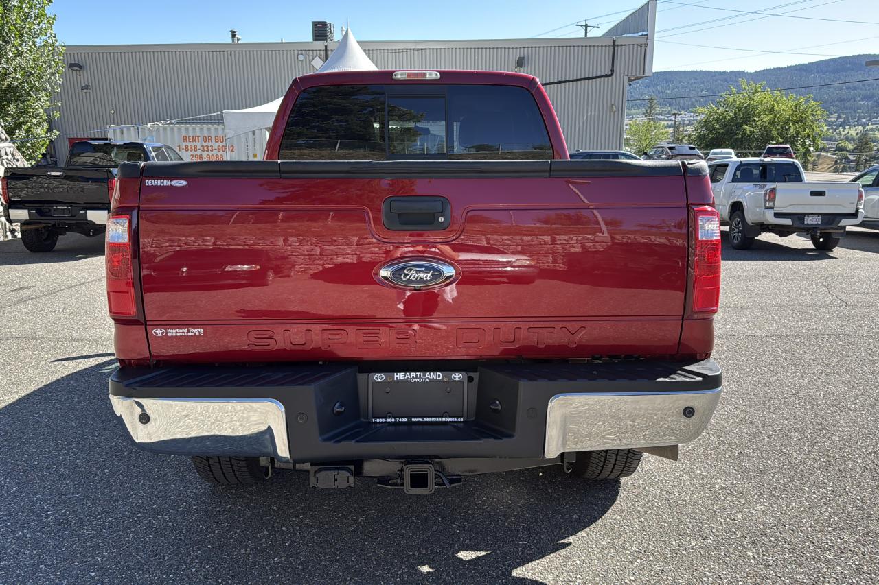 2015 Ford F-350 Super Duty SRW Lariat Photo