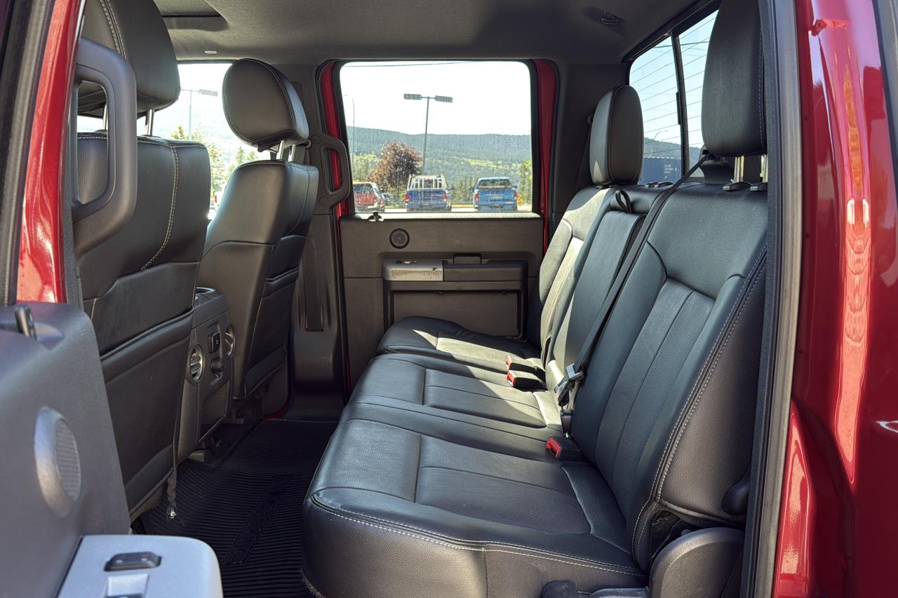 2015 Ford F-350 Super Duty SRW Lariat Photo