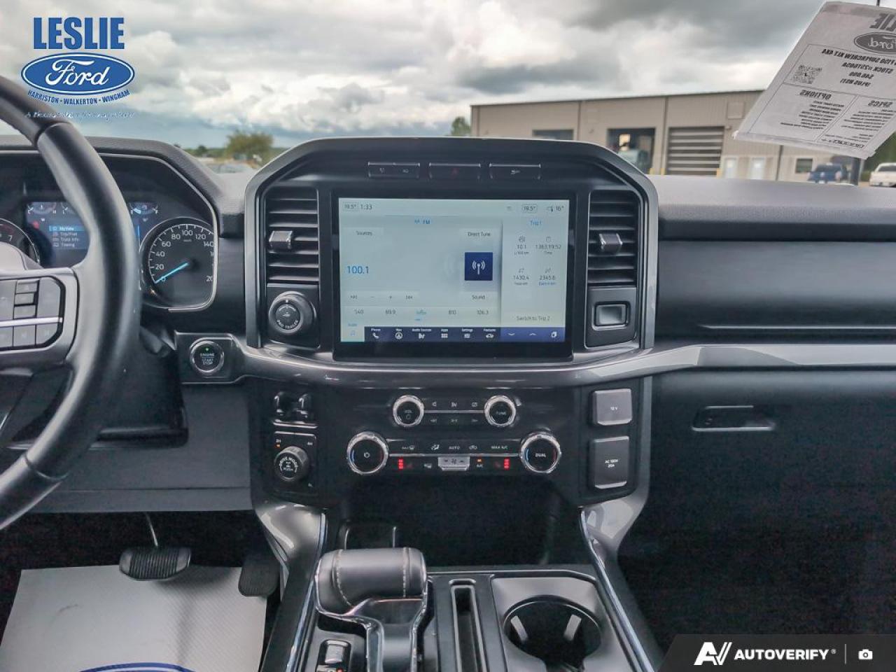 2022 Ford F-150 XLT 4WD SuperCrew 5.5' Box Photo