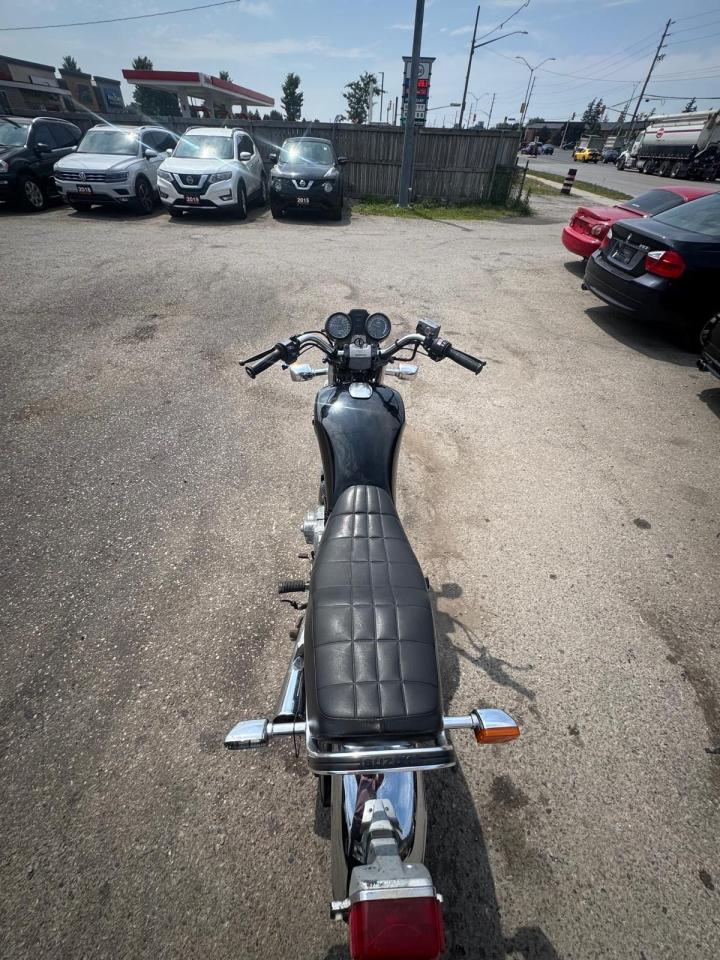 1983 Suzuki GSX-R600 Tempter, GR650, ONLY 10000KMS, RUNS AND DRIVES - Photo #3