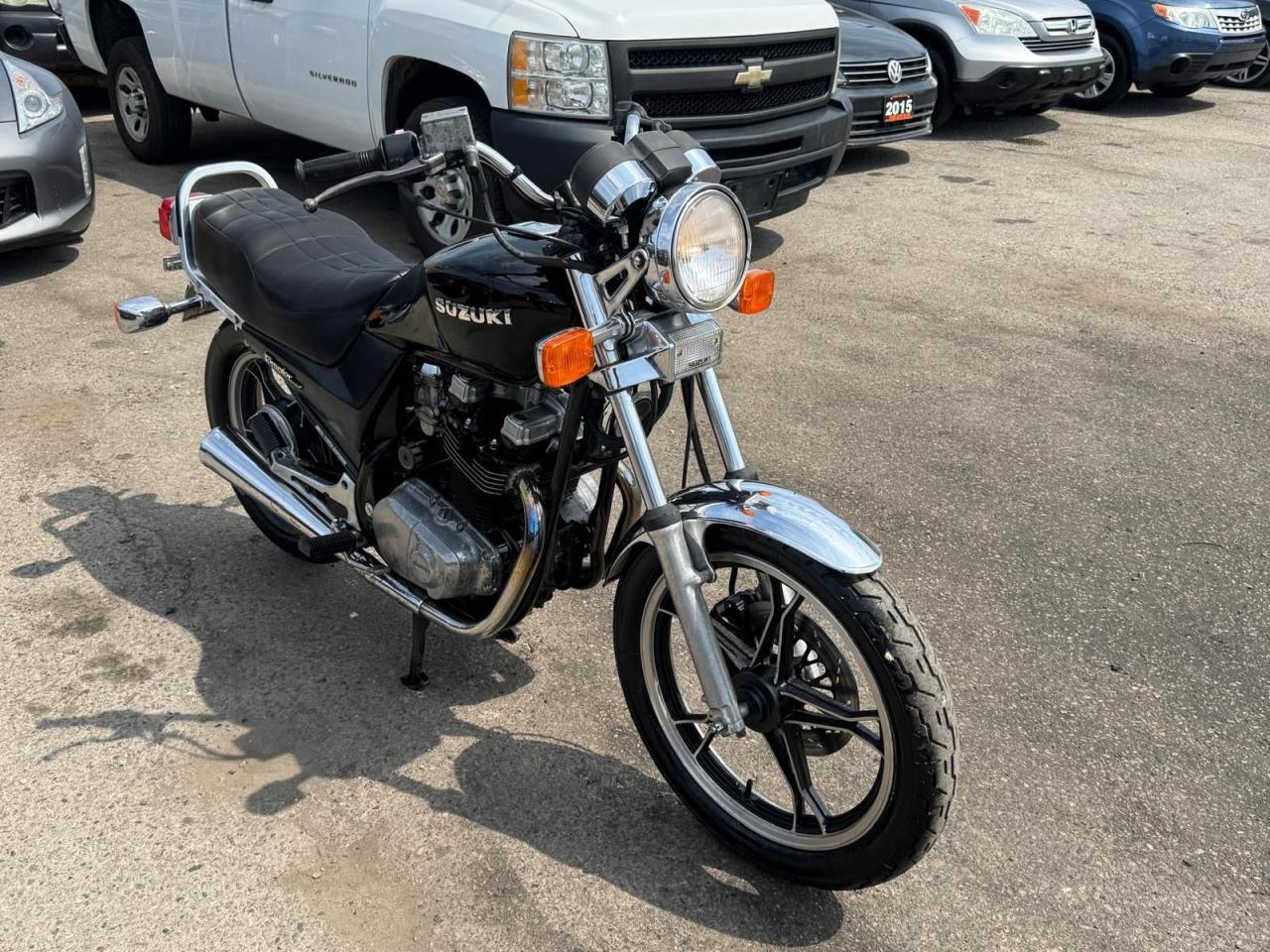 1983 Suzuki GSX-R600 Tempter, GR650, ONLY 10000KMS, RUNS AND DRIVES - Photo #12