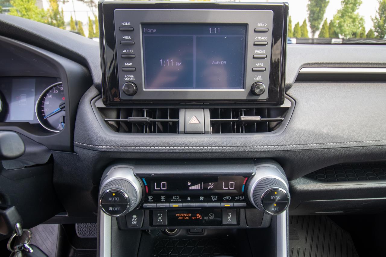 2021 Toyota RAV4 Hybrid LE AWD Photo5