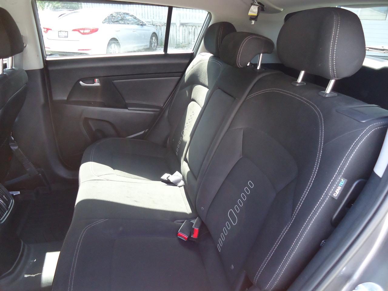 2015 Kia Sportage FWD 4dr Auto EX Photo4