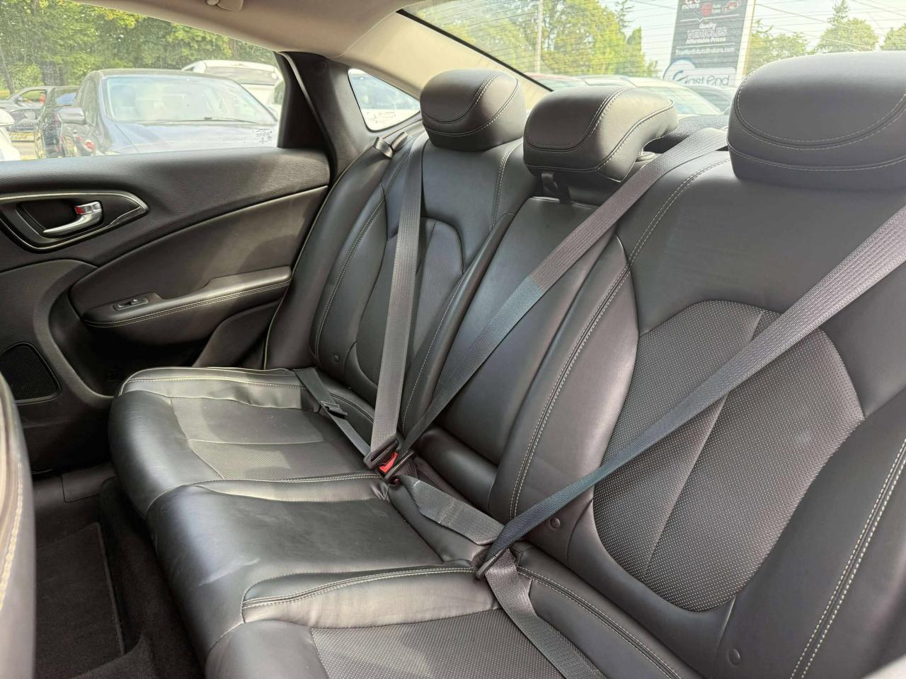 2015 Chrysler 200 4DR SDN C AWD - Photo #22
