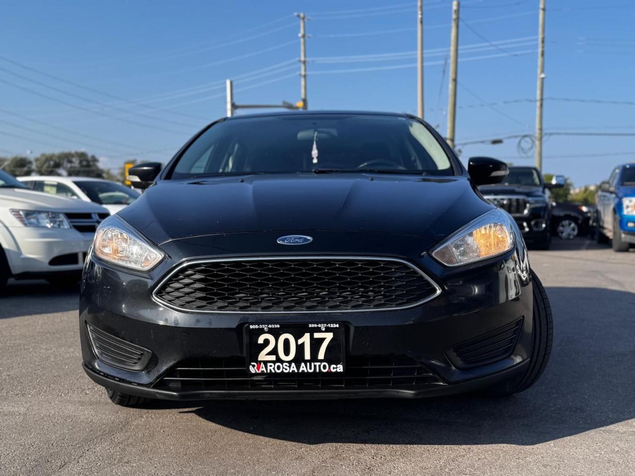 2017 Ford Focus AUTO HATCHBACK BACKUP CAM WINTER TIRES INCLUDED BT - Photo #2