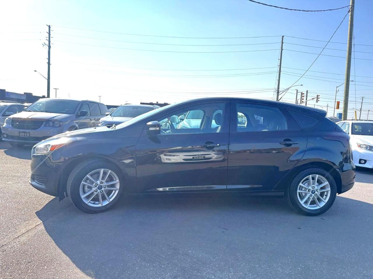 2017 Ford Focus AUTO HATCHBACK BACKUP CAM WINTER TIRES INCLUDED BT - Photo #4