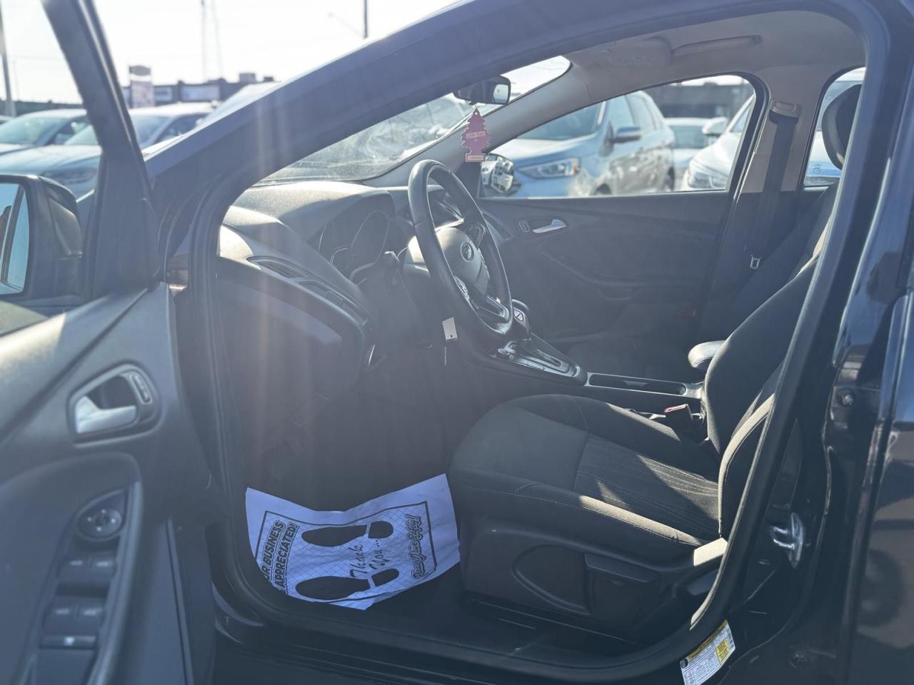 2017 Ford Focus AUTO HATCHBACK BACKUP CAM WINTER TIRES INCLUDED BT - Photo #9