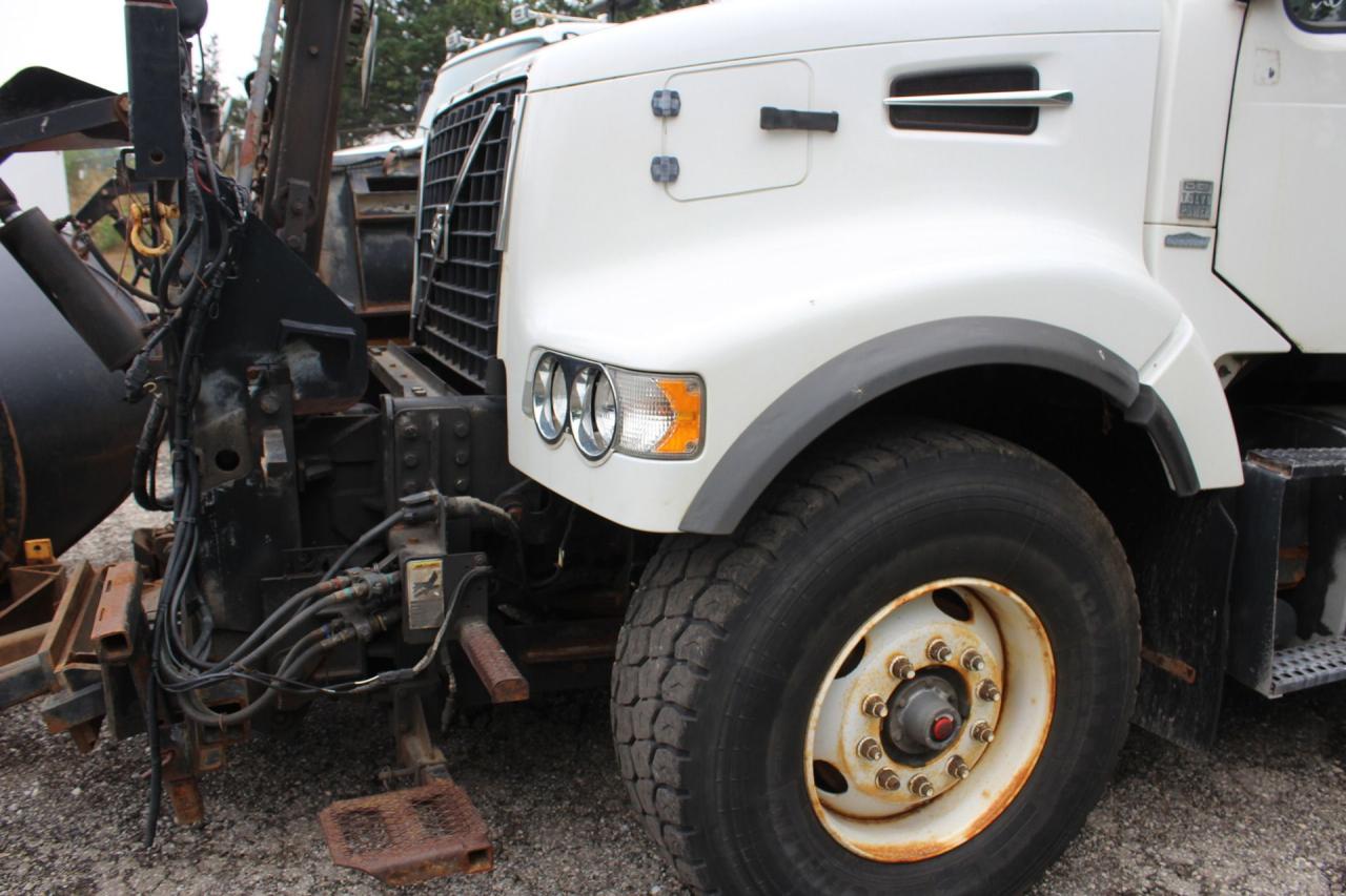 2013 Volvo VHD D13 Photo