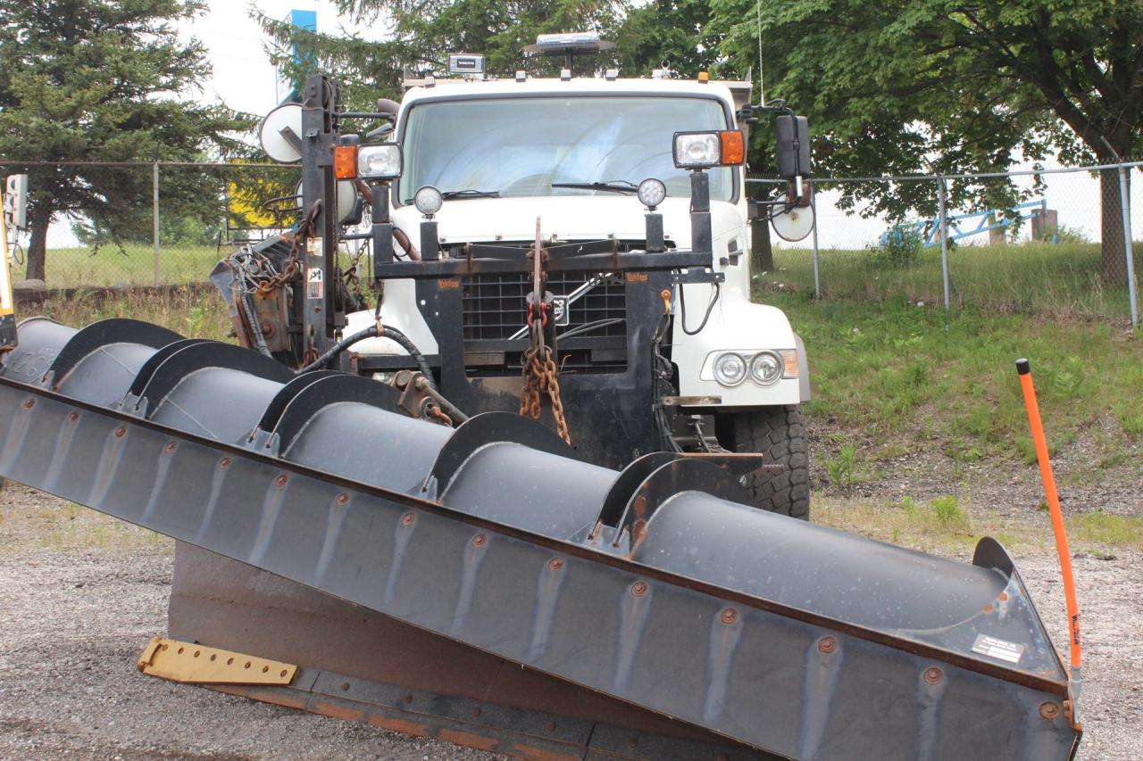 2013 Volvo VHD D13 Photo