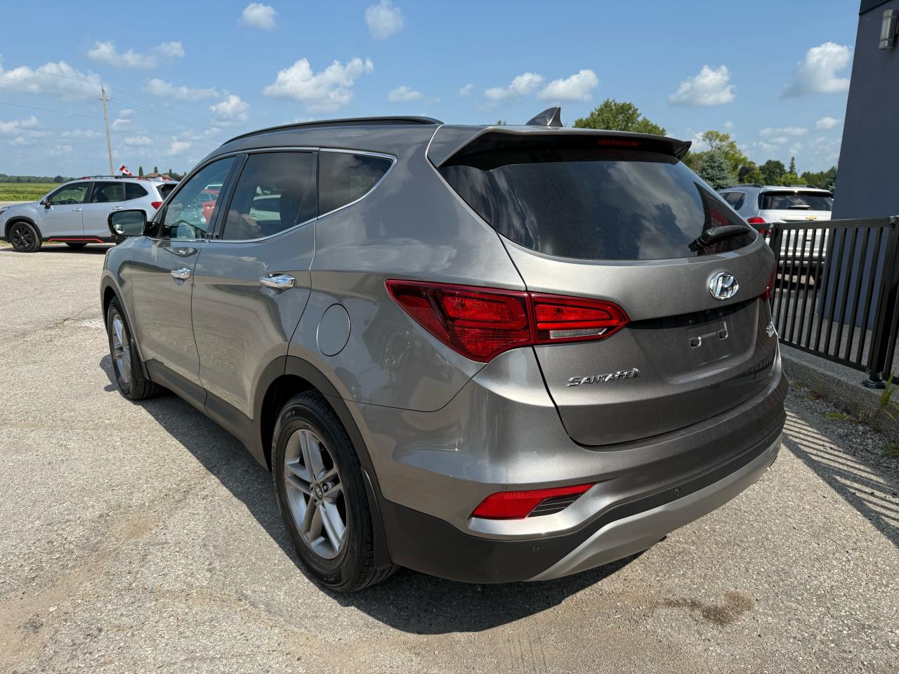 2018 Hyundai Santa Fe Sport SE | Backup Camera | Heated Seats | Sunroof - Photo #3