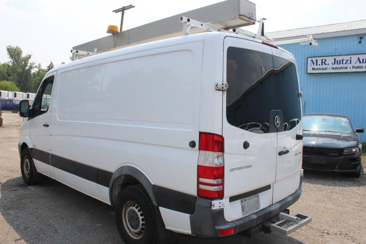 2014 Mercedes-Benz Sprinter  Photo3
