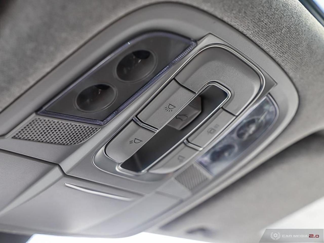 2020 Hyundai Santa Fe 2.4L Preferred AWD w/Sun/Leather Package Photo