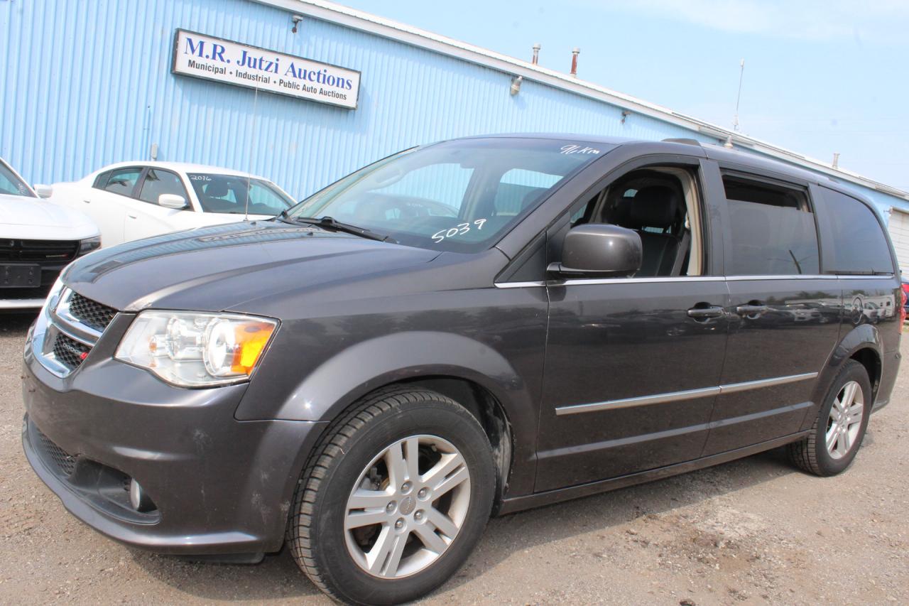 Used 2017 Dodge Grand Caravan Crew Plus for sale in Breslau, ON